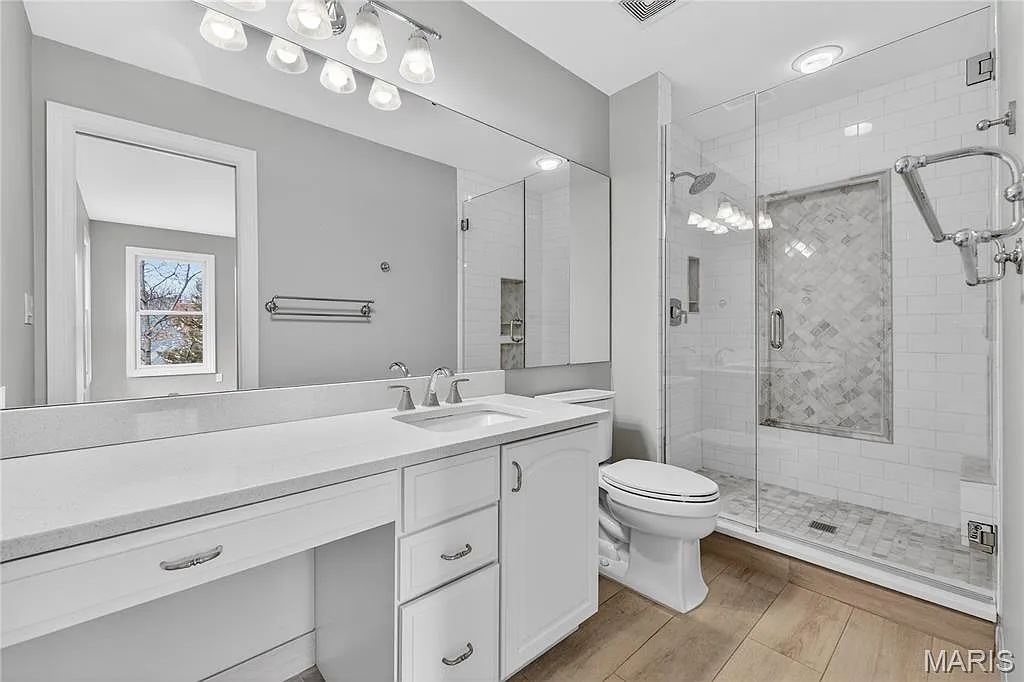 d42188b7b8de72b0fef547f35ea5a2c2-uncropped_scaled_within_1536_1152