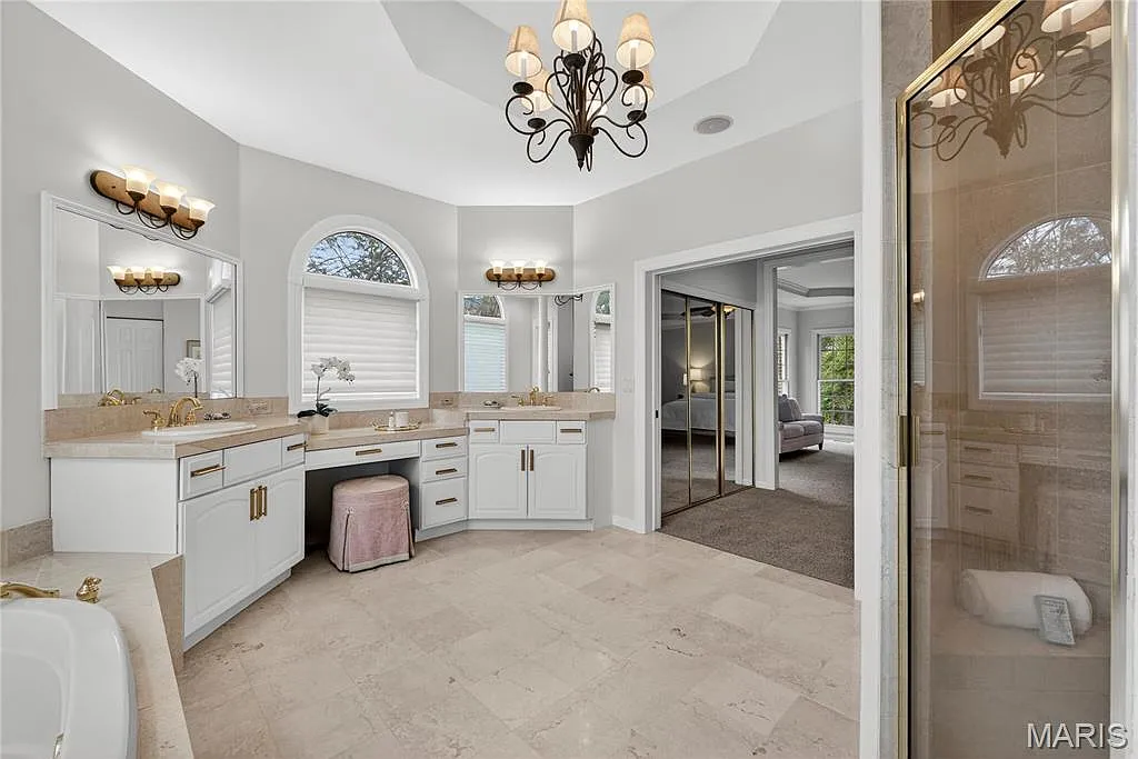 d915049c7e50b7f669623badf369158c-uncropped_scaled_within_1536_1152